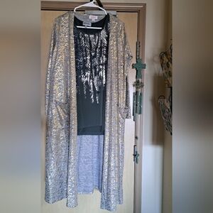 Effortless Glam Set – Metallic Duster + Cold Shoulder Top ✨